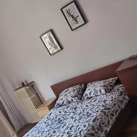 Completo Ultra Apartment Bucharest